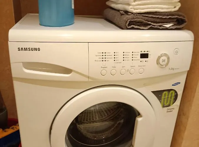 Dzīvoklis Elegant Old Town Toffee Bliss Apartment, Self Check-in, Steps From Bus Station Riga